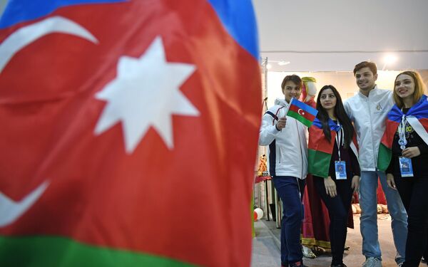 XIX Всемирный фестиваль молодежи и студентов. День третий XIX Всемирный фестиваль молодежи и студентов. День третий - Sputnik Литва