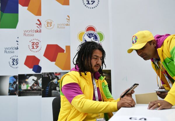 XIX Всемирный фестиваль молодежи и студентов. День первый XIX Всемирный фестиваль молодежи и студентов. День первый - Sputnik Литва