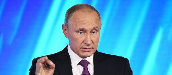 Президент РФ В. Путин принял участие в итоговой сессии Международного дискуссионного клуба Валдай Президент РФ В. Путин принял участие в итоговой сессии Международного дискуссионного клуба Валдай - Sputnik Lietuva