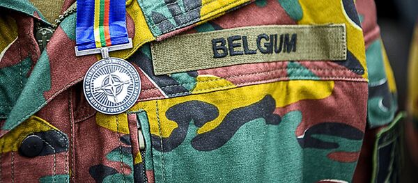 Бельгийский военный с медалью Бельгийский военный с медалью - Sputnik Lietuva