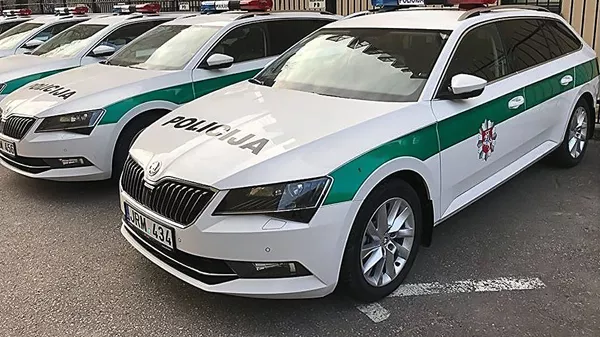 Новые полицейские автомобили Новые полицейские автомобили - Sputnik Lietuva