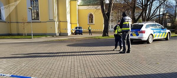 Полиция на месте стрельбы на площади Свободы в Таллинне, архивное фото - Sputnik Литва