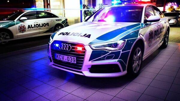 Новые служебные автомобили литовской полиции, архивное фото - Sputnik Литва