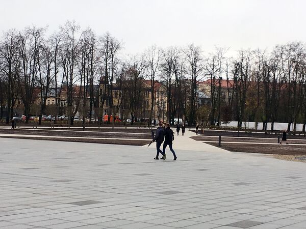 Площадь Лукишкес в Вильнюсе после реконструкции - Sputnik Литва