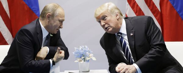 Владимир Путин и Дональд Трамп, архивное фото - Sputnik Литва