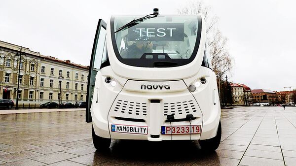 Презентация самоходного авто в Вильнюсе в ноябре Презентация самоходного авто в Вильнюсе в ноябре - Sputnik Lietuva