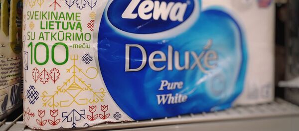 Туалетная бумага к празднику - Sputnik Литва