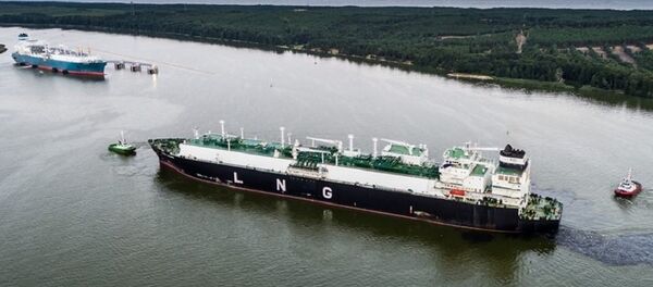 Газовоз везет первый СПГ груз из США в Литву - Sputnik Литва