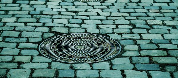 Канализационные люки, архивное фото - Sputnik Литва