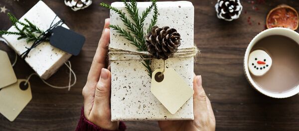 Подарки на Рождество, архивное фото - Sputnik Литва