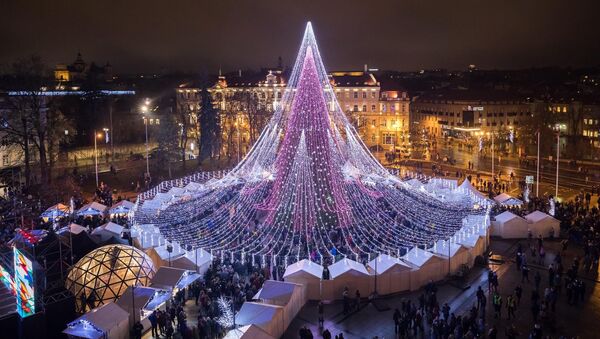 Рождественская елка в Вильнюсе 2017 - Sputnik Литва