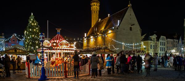 Ратушная площадь Таллина, архивное фото - Sputnik Литва