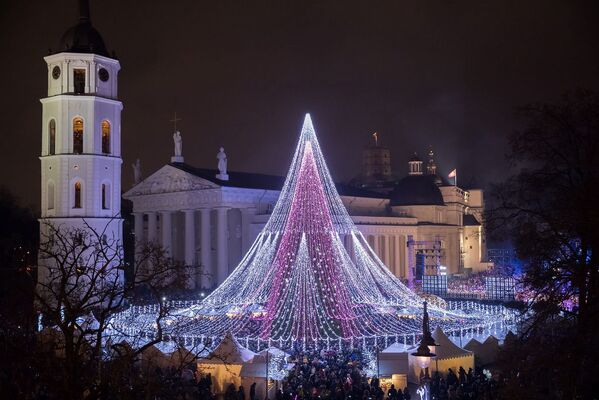Рождественская елка в Вильнюсе - Sputnik Литва