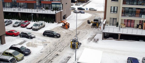 Расчистка улиц после снегопада, архивное фото - Sputnik Литва
