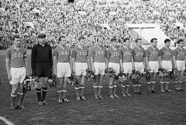 Сборная СССР - триумфаторы Чемпионата Европы 1960 года - Sputnik Литва