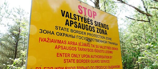 Lietuva stiprina išorės sienos su Rusija ir Baltarusija Lietuva stiprina išorės sienos su Rusija ir Baltarusija - Sputnik Lietuva