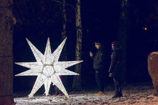 Новогодние украшения в Каунасе Новогодние украшения в Каунасе - Sputnik Lietuva