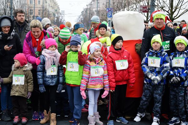 Рождественский забег в центре Вильнюса - Sputnik Литва