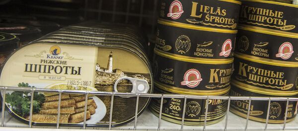 Рыбные консервы из Латвии - Sputnik Литва