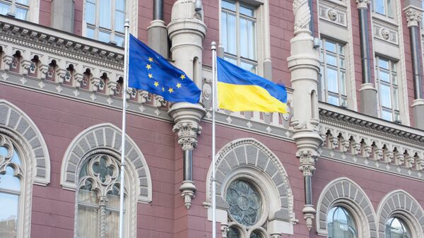 Флаги Украины и ЕС - Sputnik Lietuva