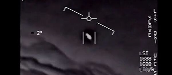 Пентагон опубликовал видео перехвата НЛО - Sputnik Литва