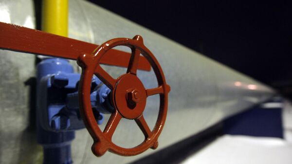Газовая труба с вентилем, архивное фото - Sputnik Литва