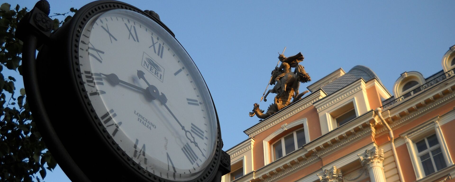 Уличные часы - Sputnik Lietuva, 1920, 27.10.2021