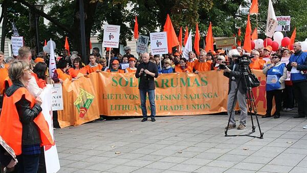Митинг профсоюза против принятия нового Трудового кодекса в Литве - Sputnik Литва
