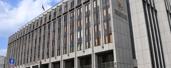 Здание Совета Федерации Федерального Собрания Российской Федерации на улице Большая Дмитровка в Москве - Sputnik Литва