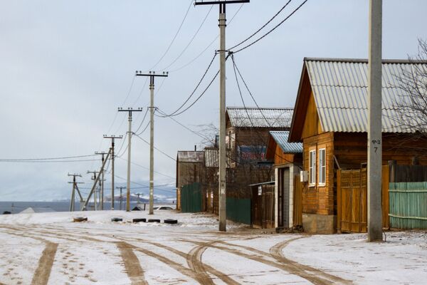 Поселок Хужир на острове Ольхон на Байкале - Sputnik Литва