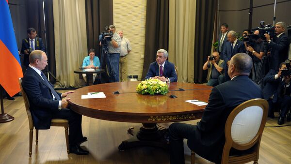 Трехсторонняя встреча В.Путина с И.Алиевым и С.Саргсяном - Sputnik Литва