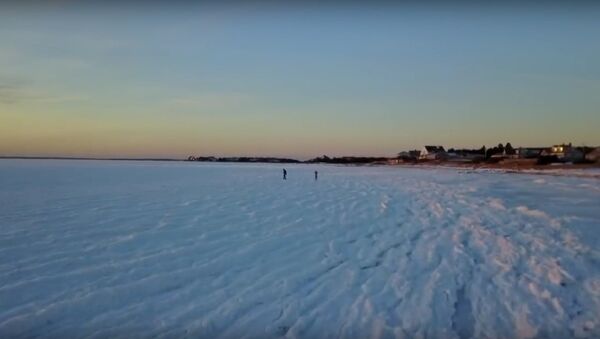 Американец снял на видео замерзший Атлантический океан - Sputnik Литва