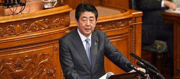 Си́ндзо А́бэ — японский государственный и политический деятель Си́ндзо А́бэ — японский государственный и политический деятель - Sputnik Литва