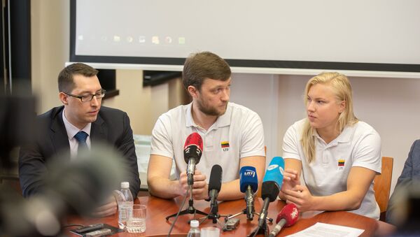 Rūta Meilutytė su treneriu Pauliumi Andrijausku - Sputnik Lietuva