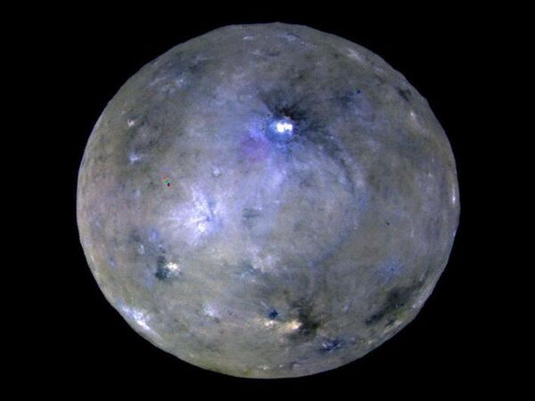 Карликовая планета Церера, снятая космическим аппаратом Dawn - Sputnik Литва