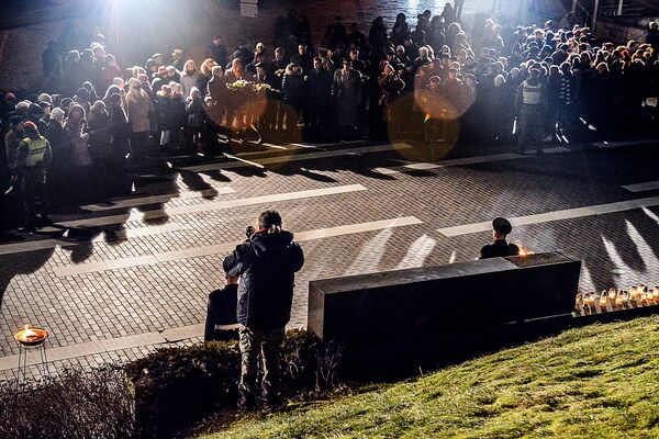 Памятные мероприятия в Вильнюсе, посвященные событиям 13 января 1991 года - Sputnik Литва