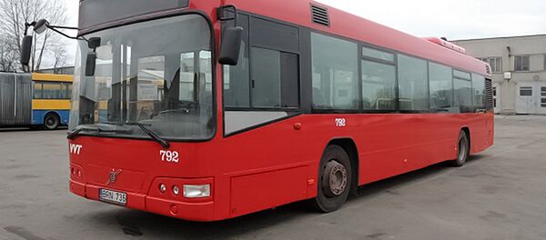 Красный автобус в Вильнюсе - Sputnik Литва