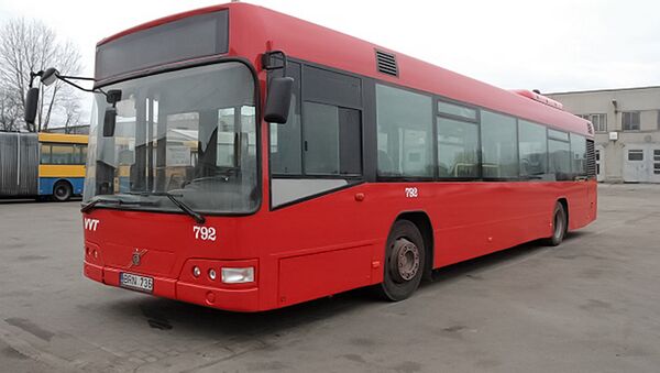 Красный автобус в Вильнюсе - Sputnik Литва