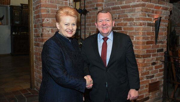 Президент Литвы Даля Грибаускайте и премьер-министр Дании Ларс Лекке Расмуссен, архивное фото - Sputnik Литва