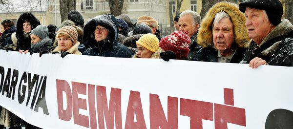 Акция в Вильнюсе Жива ли еще Дейманте - Sputnik Литва