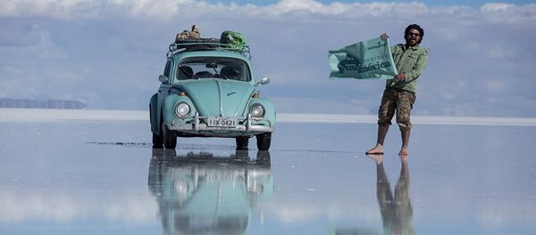 Бразильские путешественники и их малыш готовятся к визиту в Россию Бразильские путешественники и их малыш готовятся к визиту в Россию - Sputnik Lietuva