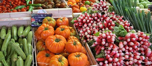 Прилавок с овощами, архивное фото - Sputnik Литва