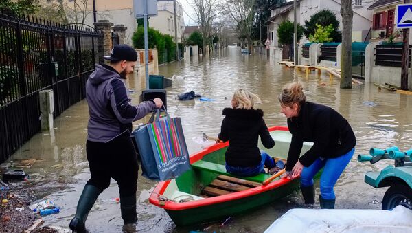 Наводнение в Париже - Sputnik Литва