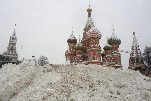 Снегопад в Москве, 4 февраля 2018 года Снегопад в Москве, 4 февраля 2018 года - Sputnik Литва
