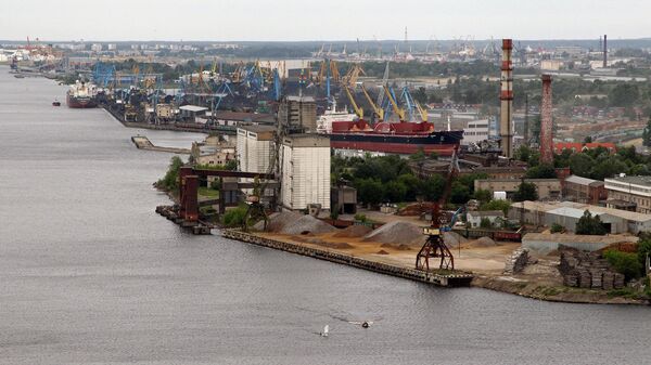 Погрузочный терминал Рижского свободного порта - Sputnik Литва