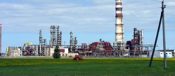 Мажейкяй нафта завод Мажейкяй нафта завод - Sputnik Lietuva