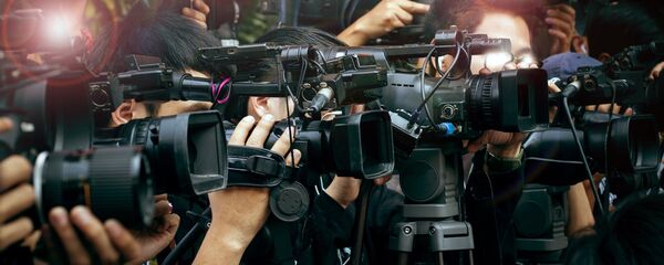 Пресса и СМИ, камеры, видео, фотографы - Sputnik Литва