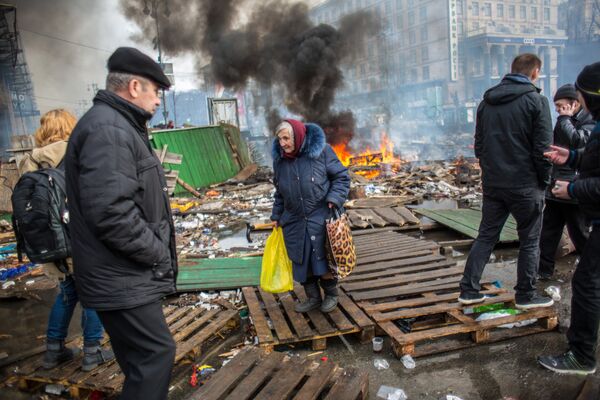 Беспорядки 20 февраля 2014 года в Киеве Беспорядки 20 февраля 2014 года в Киеве - Sputnik Литва