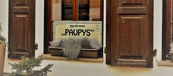 Vilniaus senamiesčio restoranuose atkuriama 1918 metų atmosfera Vilniaus senamiesčio restoranuose atkuriama 1918 metų atmosfera - Sputnik Lietuva