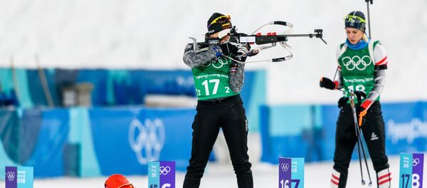 Литовские биатлонистки Наталья Кочергина Диана Расимовичюте - Sputnik Литва